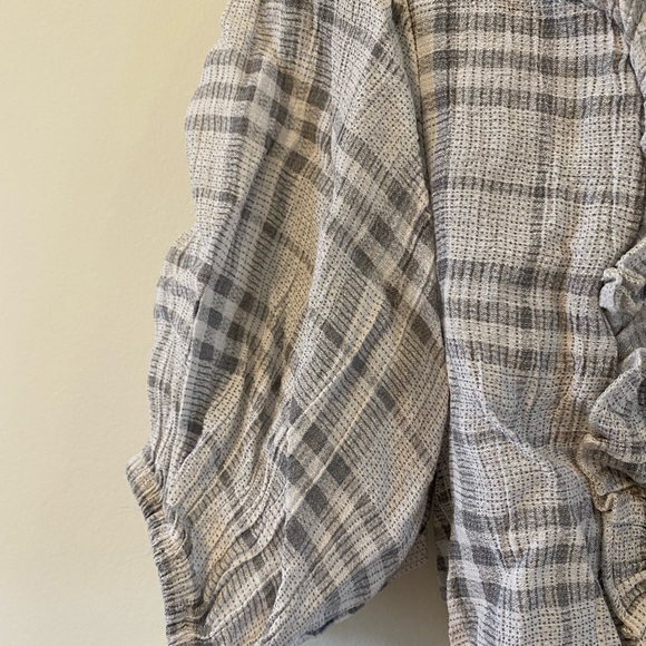 Croptop - Picture 2 of 3